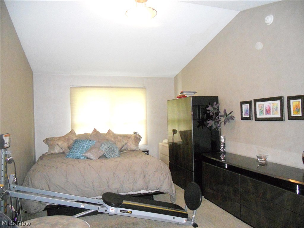 Camden Pond - Residential