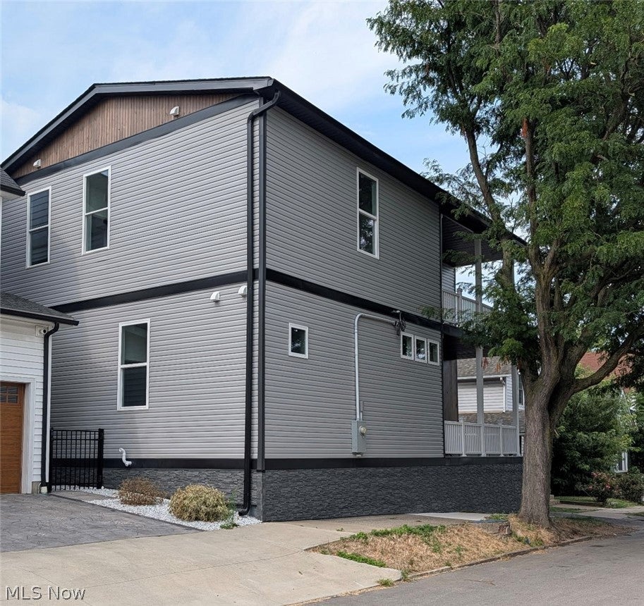 2900 York Avenue