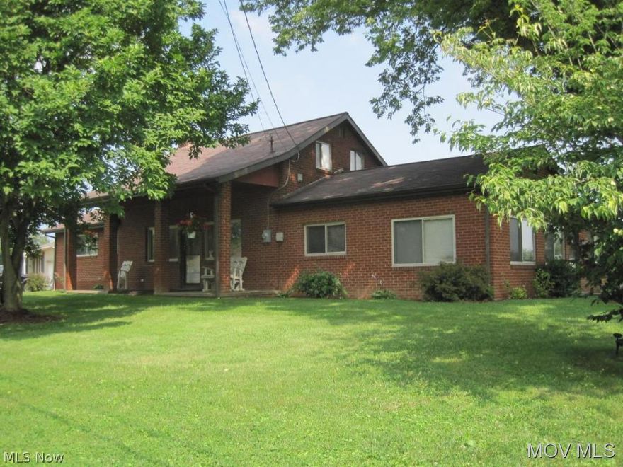 This immaculate home has been lovingly maintained.  It offers a huge living room with gas log fireplace, spacious dining room, galley style kitchen with eating space.  The first floor laundry has floor to ceiling cabinets. The sunroom/sitting room opens to a fenced 56' x 48' deck with a 27' pool with new liner, pump and heater.  Large first floor bedrooms with two additional on second floor.  Windows replaced in 2007, 5 ton A/C.  Lovely 1.3 Acre corner lot with 3 storage buildings.  Warren School district just outside Marietta in Bramblewood Heights.   M709 KL  Elem: Warren Elementary School  Elem/Bus: Y  JrHigh: Warren Middle  JrHigh/Bus: Y  High: Warren High School  High/Bus: Y  Fire: VOL  Police: SHF  PossFreeGas: N  ;SQFT=Fin L1:2260, Fin L2:560, Fin Bsmt:0, Fin Above:2820, Fin Total:2820, Unfin Bsmt:200, Unfin Above:200;PRKG= Off Street, Parking Pad, RV Parking