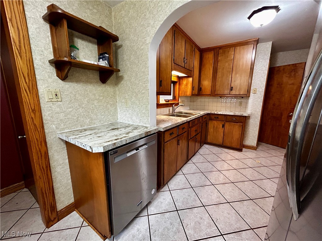 Cuyahoga Falls 02 - Residential Lease