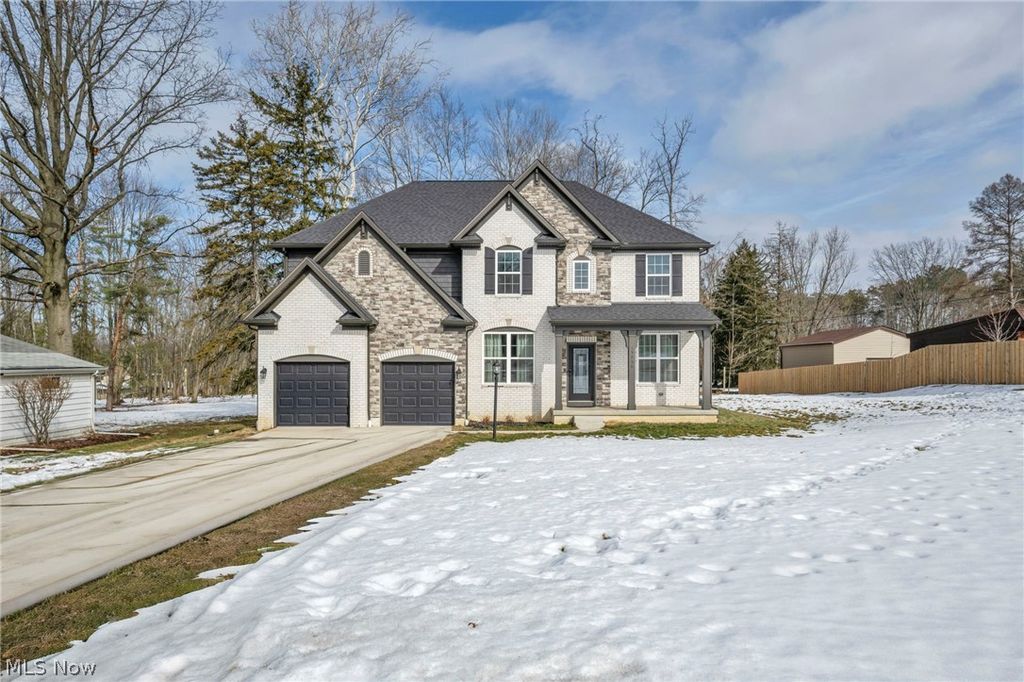 Photo of 19736 Westwood Drive, Strongsville, OH 44149 (MLS # 5207997)