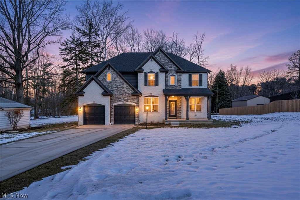 Photo of 19736 Westwood Drive, Strongsville, OH 44149 (MLS # 5207997)