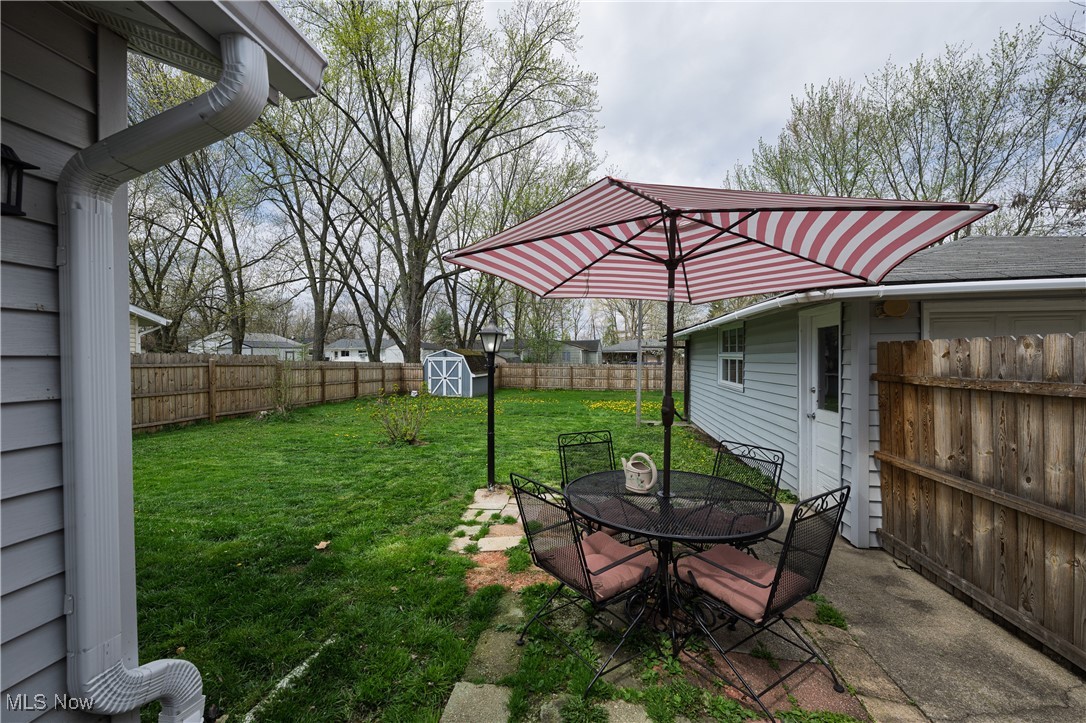 3351 Tanya Avenue, Warren, Ohio image 18
