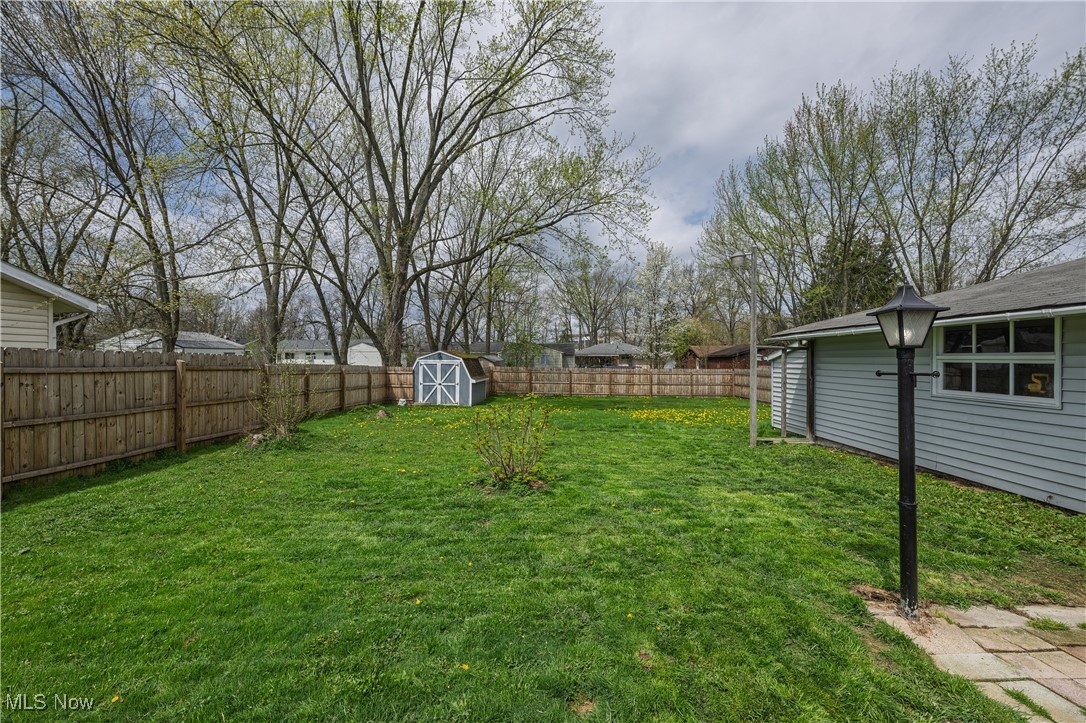 3351 Tanya Avenue, Warren, Ohio image 16