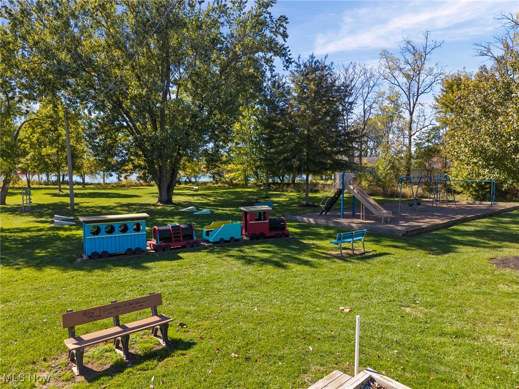 Briarwood Beach - Residential