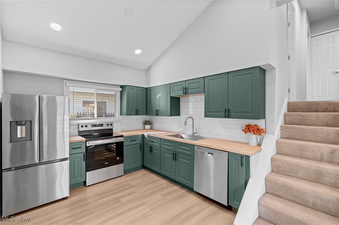 Briarwood Beach - Residential