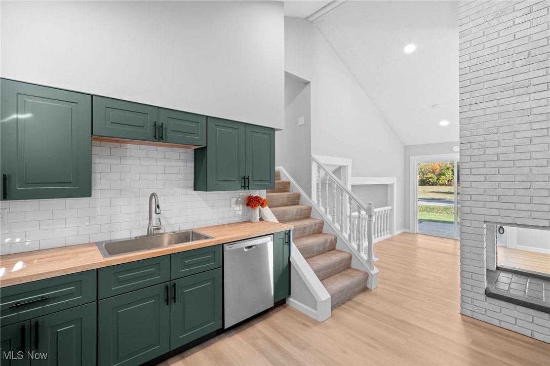 Briarwood Beach - Residential