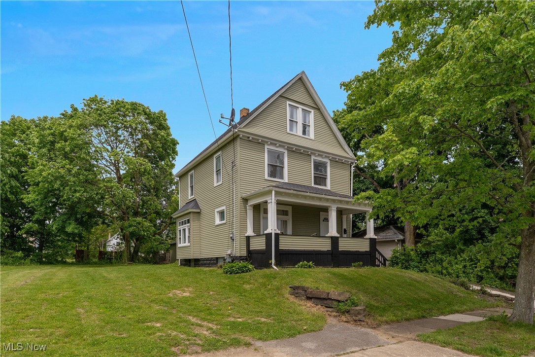 16 Eleanor Avenue, Youngstown, Ohio image 2