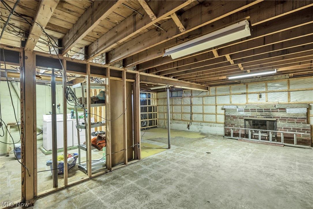 M C Amidon - Residential