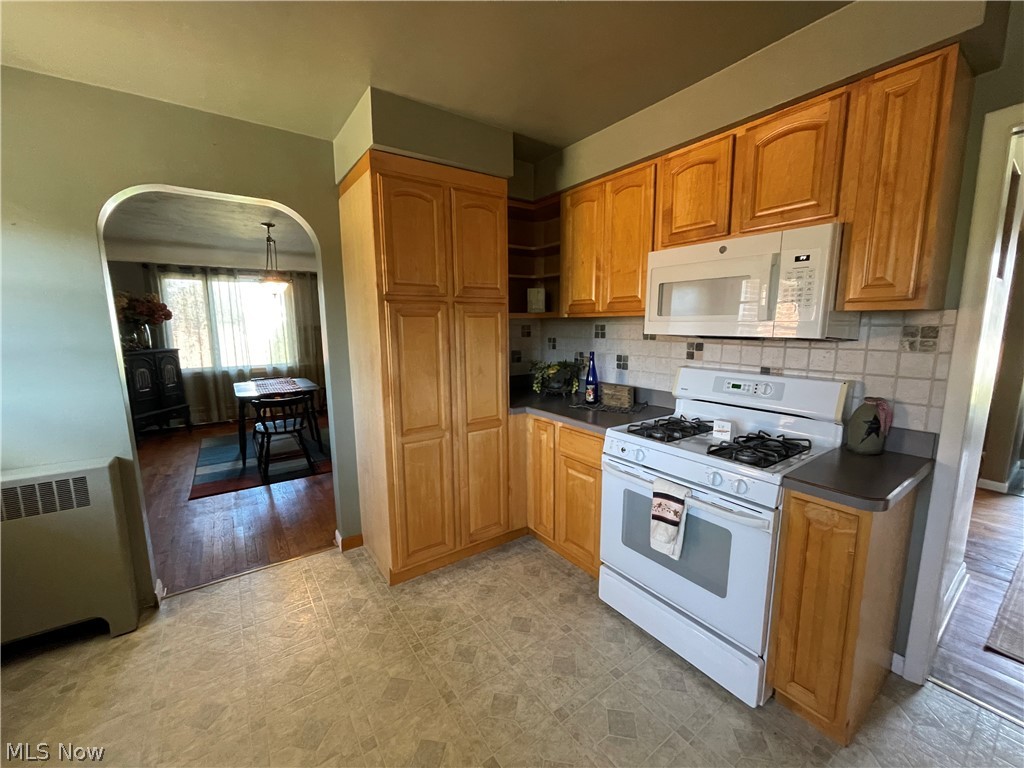 M C Amidon - Residential