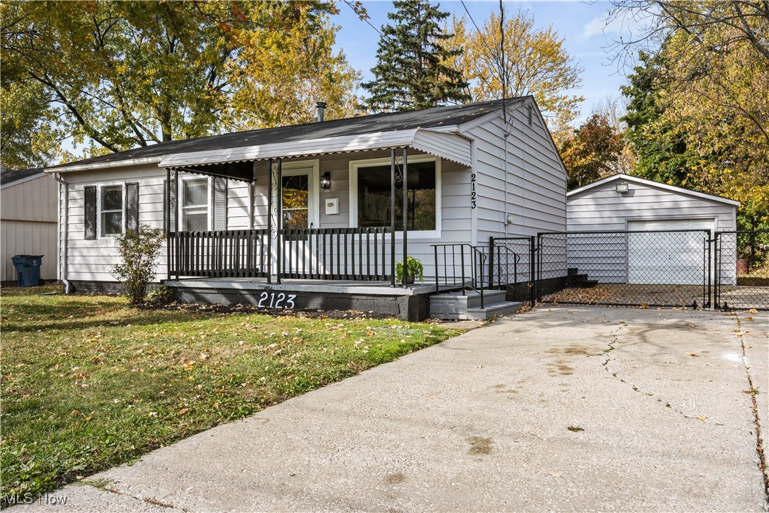 2123 G Street, Lorain, Ohio image 1