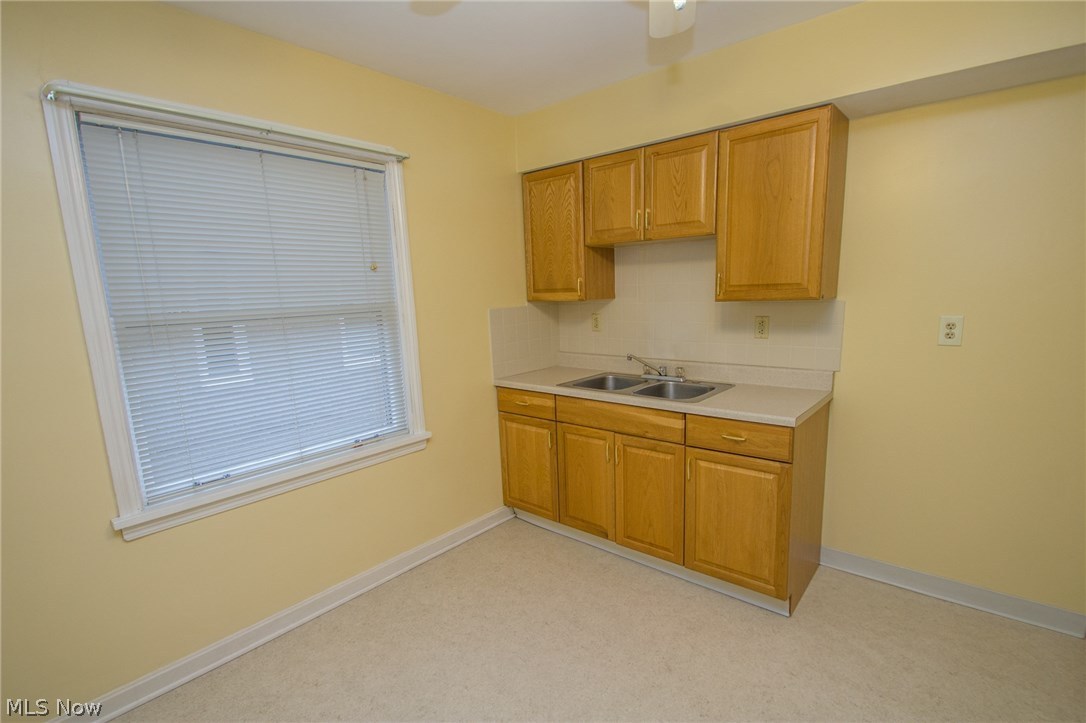 Lincoln Ave - Residential Income