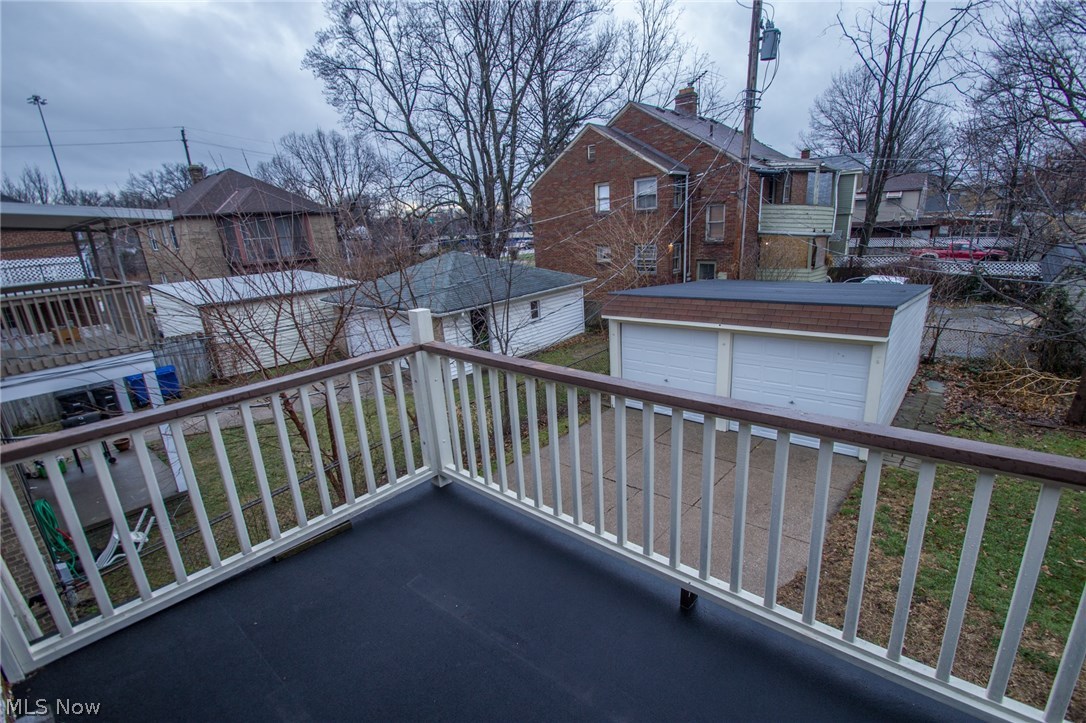 Lincoln Ave - Residential Income