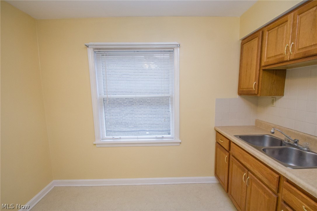 Lincoln Ave - Residential Income