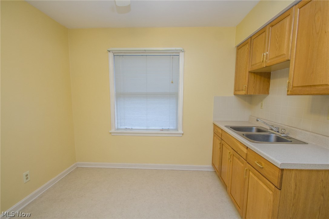 Lincoln Ave - Residential Income