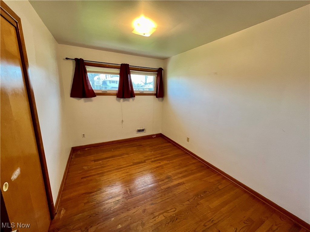 1410 Englewood Drive, Parma, Ohio image 13
