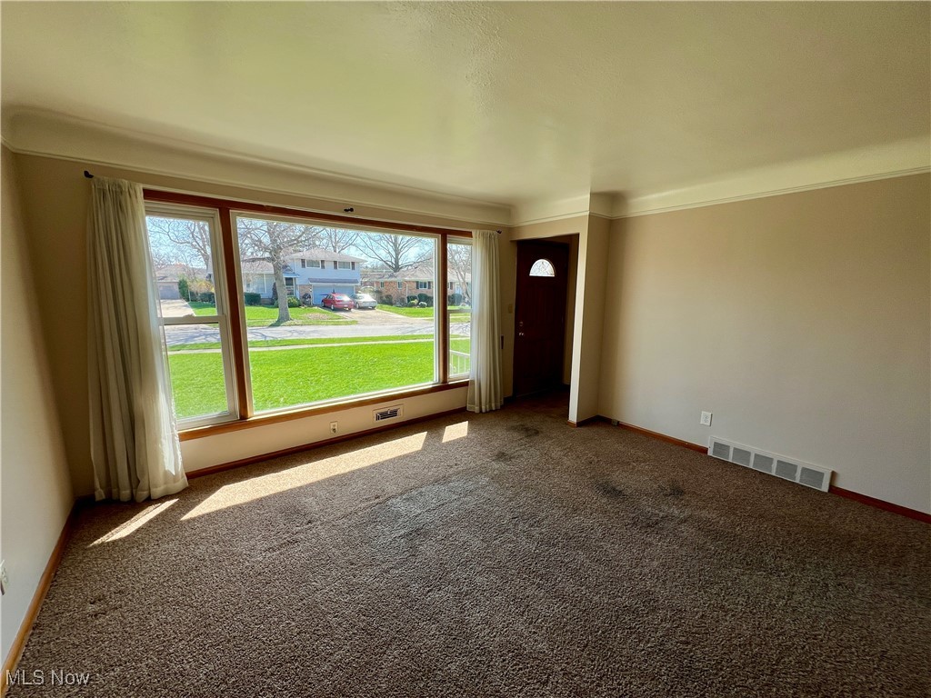 1410 Englewood Drive, Parma, Ohio image 3