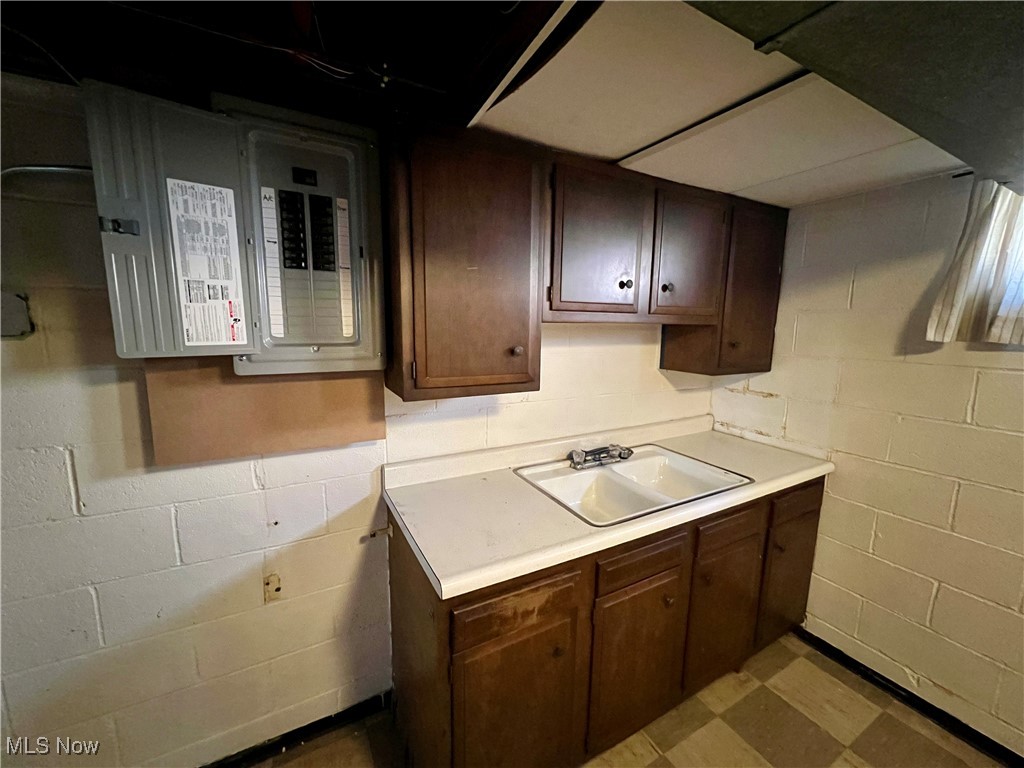 1410 Englewood Drive, Parma, Ohio image 20