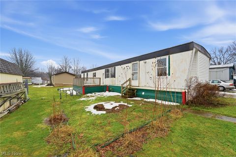 Tiny photo for 3583 Austin Road #102, Geneva, OH 44041 (MLS # 5187732)