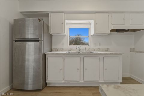 Tiny photo for 3583 Austin Road #102, Geneva, OH 44041 (MLS # 5187732)