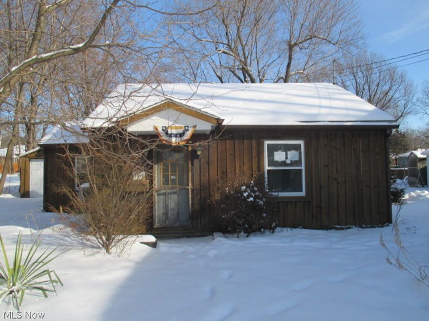 Cozy and cute two bedroom stair free ranch. Great Condo alternative! Eat-in kitchen. First floor laundry room. Cozy living room. Garage. plus a deep lot that would be perfect for a garden. Great location, near schools, shopping, entertainment, public transportation and highways. Better call on this one before it's to late!