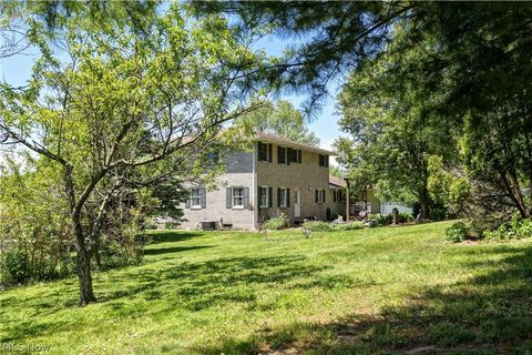 Tiny photo for 883 Basel Street, Sugarcreek, OH 44681 (MLS # 5210377)