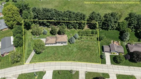 Tiny photo for 883 Basel Street, Sugarcreek, OH 44681 (MLS # 5210377)