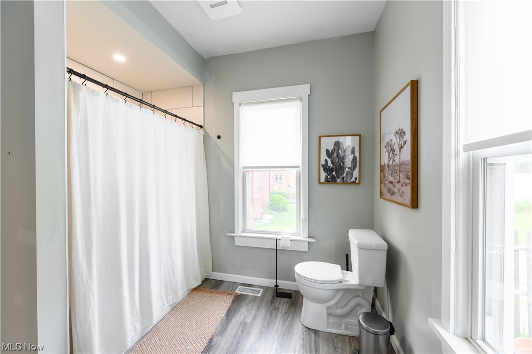 Edward Kneen - Residential