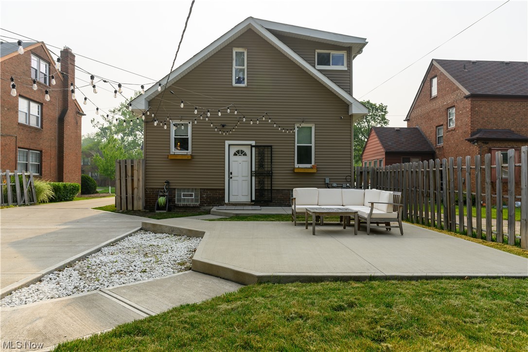 Edward Kneen - Residential