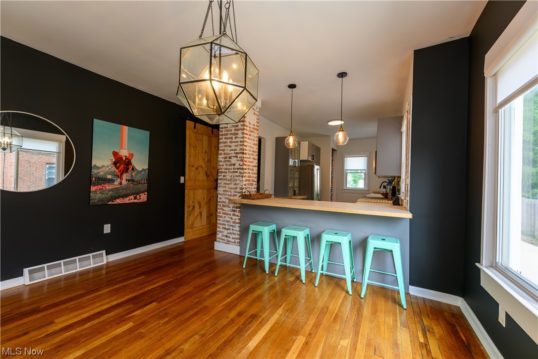 Edward Kneen - Residential