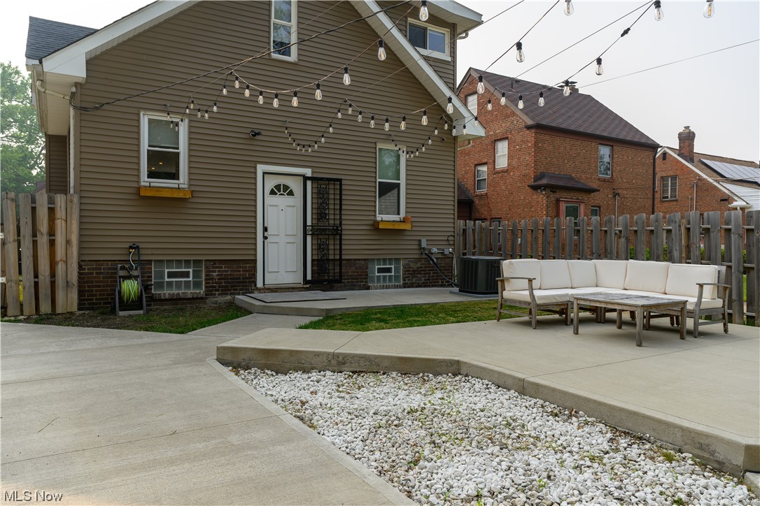 Edward Kneen - Residential