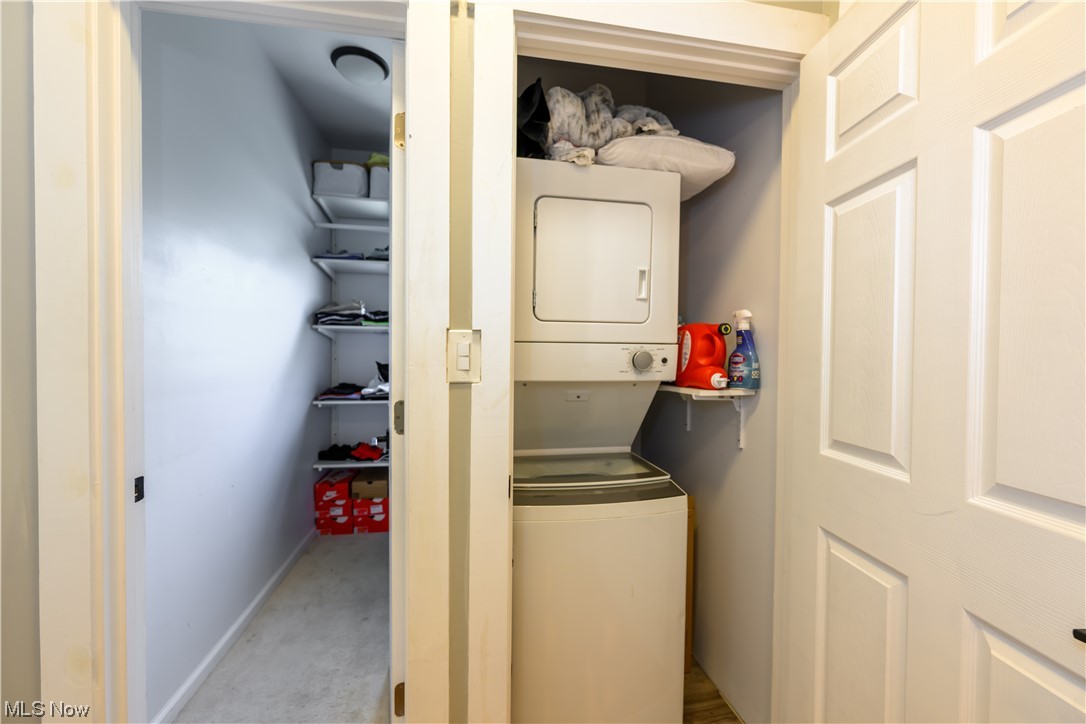 Edward Kneen - Residential