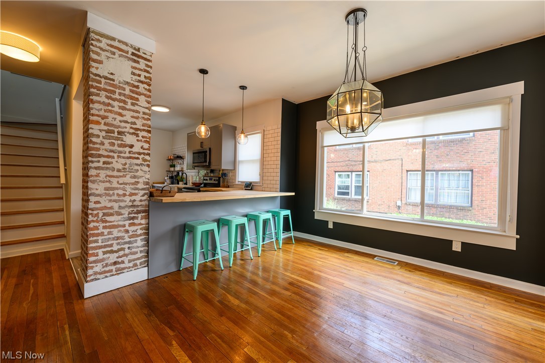 Edward Kneen - Residential