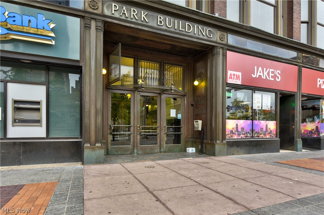 Park Bldg Condos - Residential Lease