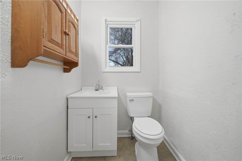 Tiny photo for 225 Cranz Place, Akron, OH 44310 (MLS # 5210587)