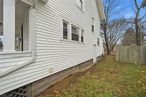Tiny photo for 225 Cranz Place, Akron, OH 44310 (MLS # 5210587)