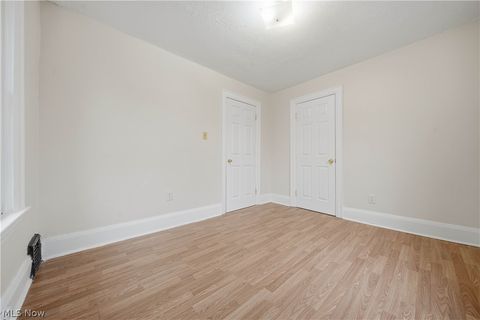 Tiny photo for 225 Cranz Place, Akron, OH 44310 (MLS # 5210587)