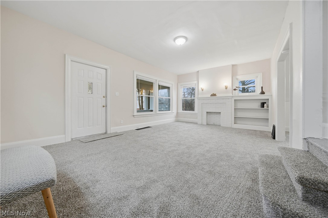 225 Cranz Place