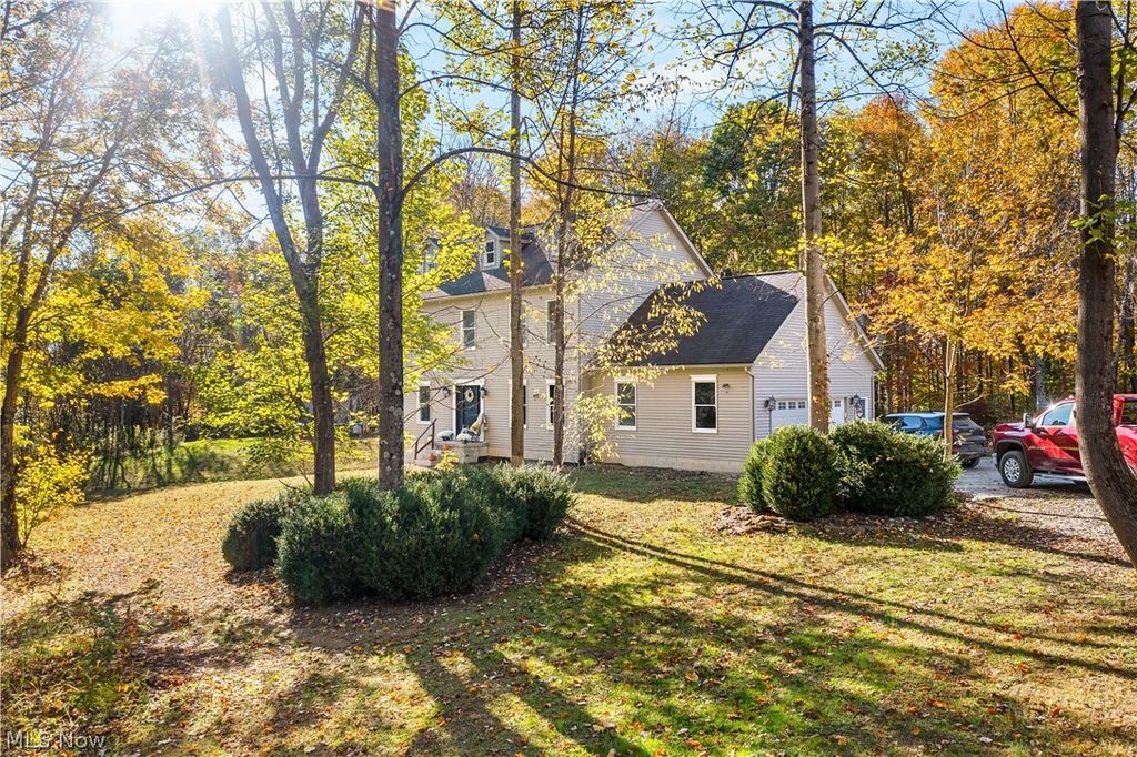 Photo of 8737 Glenwood Road, Cumberland, OH 43732 (MLS # 5199955)