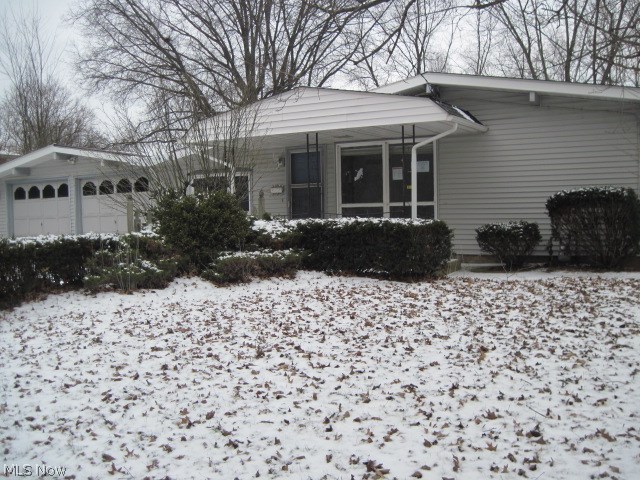 This great ranch home has a fenced in back yard, Wood beamed ceiling in the family room. 3 bedrooms and an office or 4th bedroom. This property is larger than it looks.This property is being Sold As Is Condition. HUD case #412-680512.