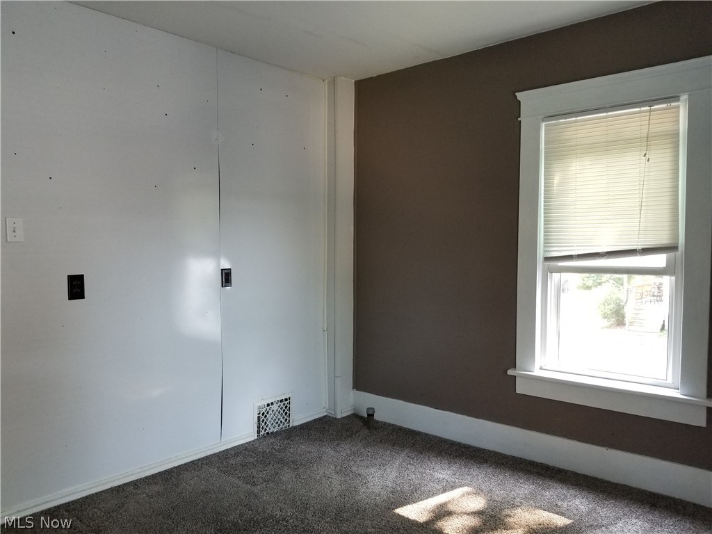 Voris - Residential Lease