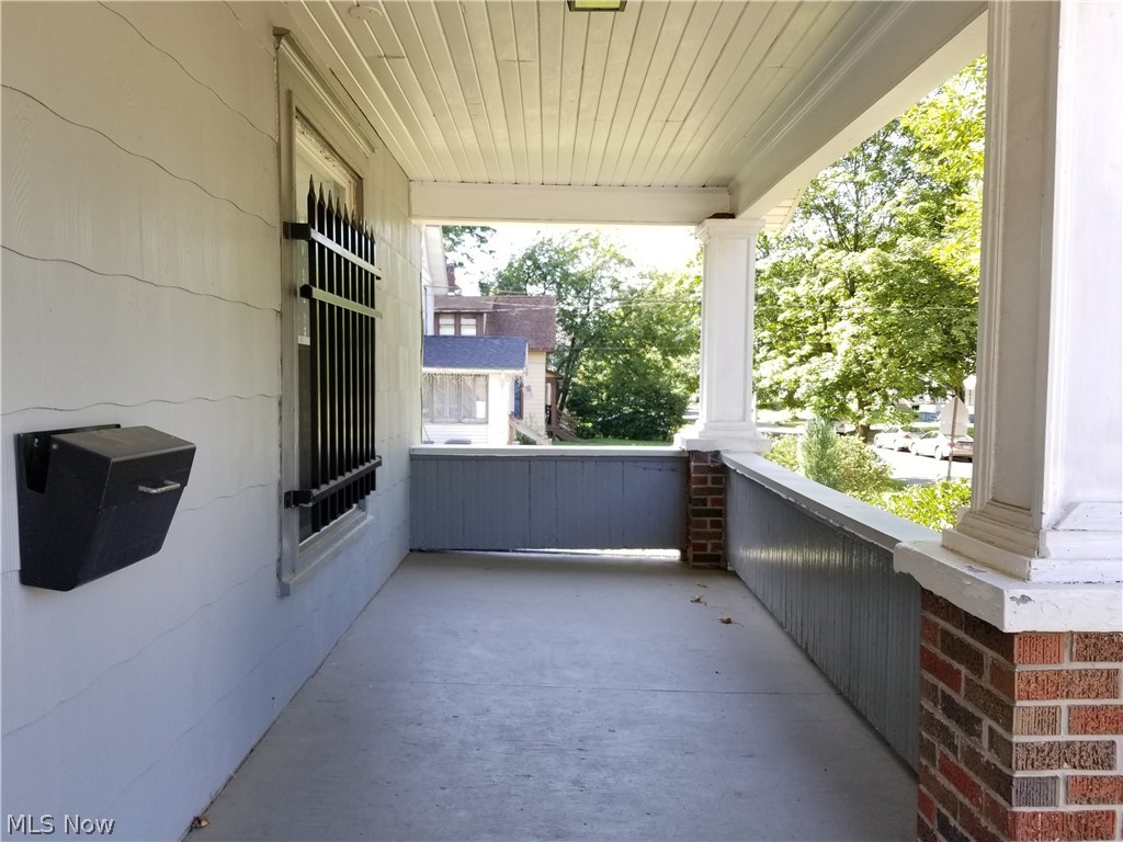 Voris - Residential Lease