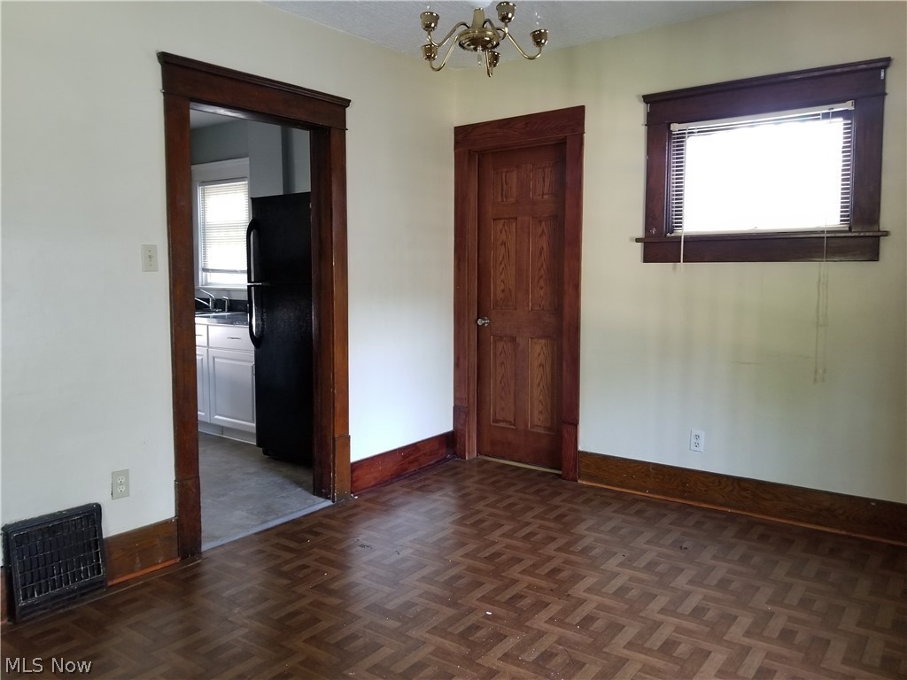 Voris - Residential Lease