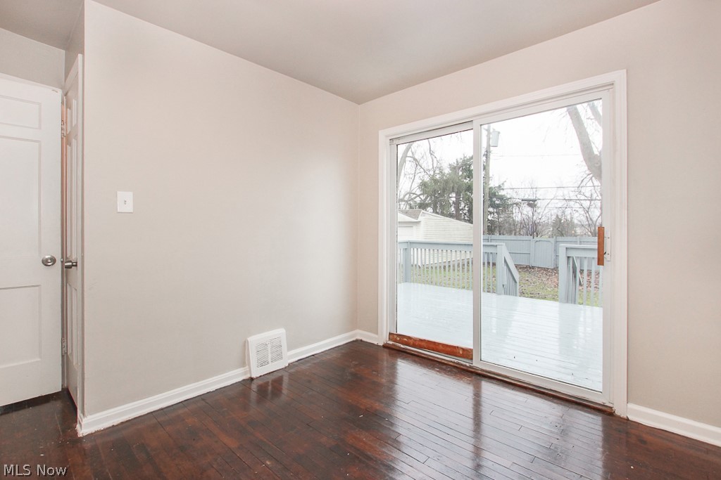 Waid & Duffeys Ctr Highways A - Residential Lease