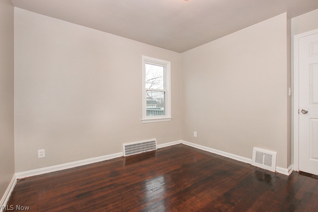 Waid & Duffeys Ctr Highways A - Residential Lease