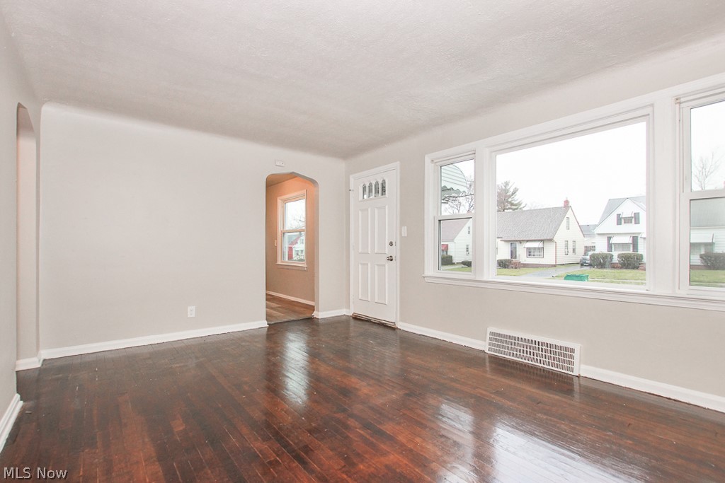 Waid & Duffeys Ctr Highways A - Residential Lease