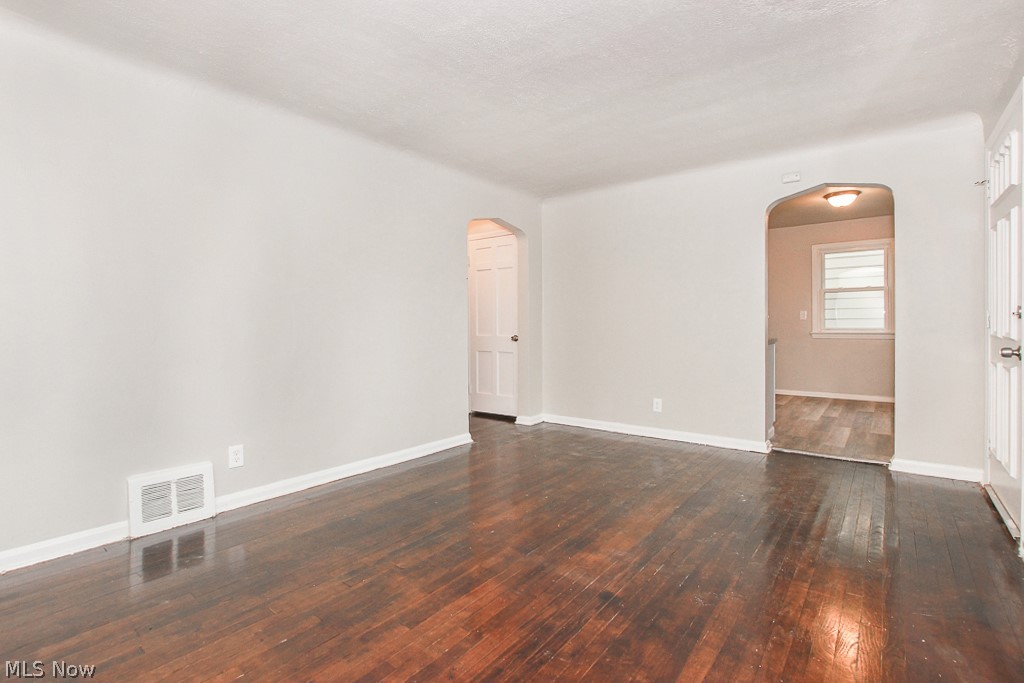 Waid & Duffeys Ctr Highways A - Residential Lease