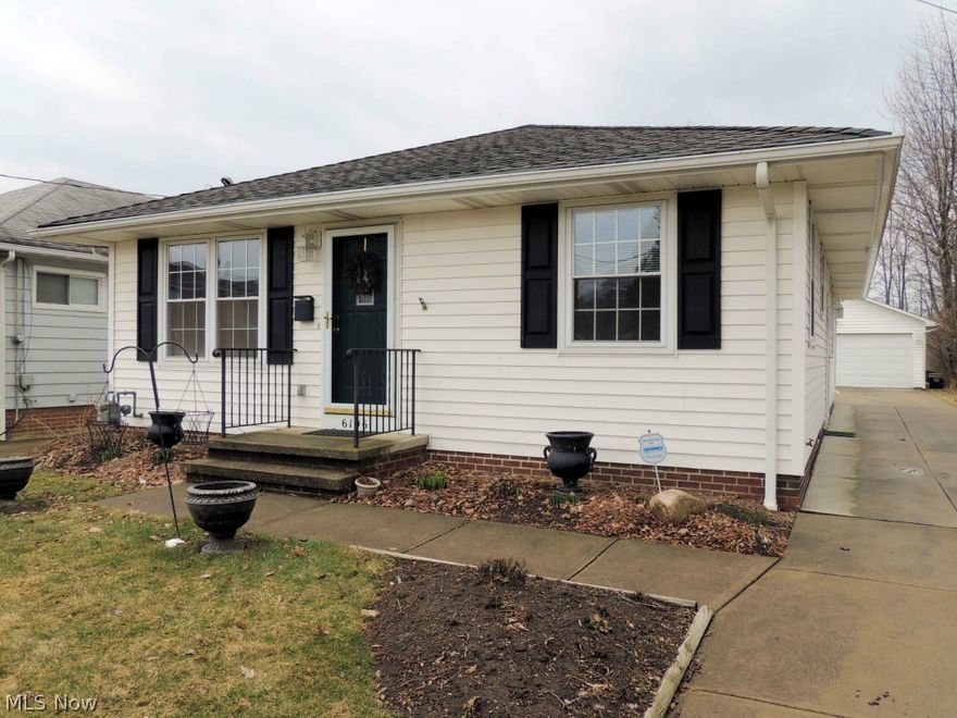 Well Maintained 2001 Ranch With 3 Bedrooms  & 2 Full Baths. Still Like New! Home Boasts A Spacious Eat-In Kitchen With All Appliances Staying! Large Living Room, Skylight In Main Bath. Master Suite With Full Bath & Private Hot Tub Patio. Basement Offers A Large Rec Room & Plenty Of Storage Utility Space.  Oversized Lot Is 45x276. 2 Car Garage & Home Warranty Included. Schedule Your Private Showing Today! Pool Table & Hot Tub Can Stay!