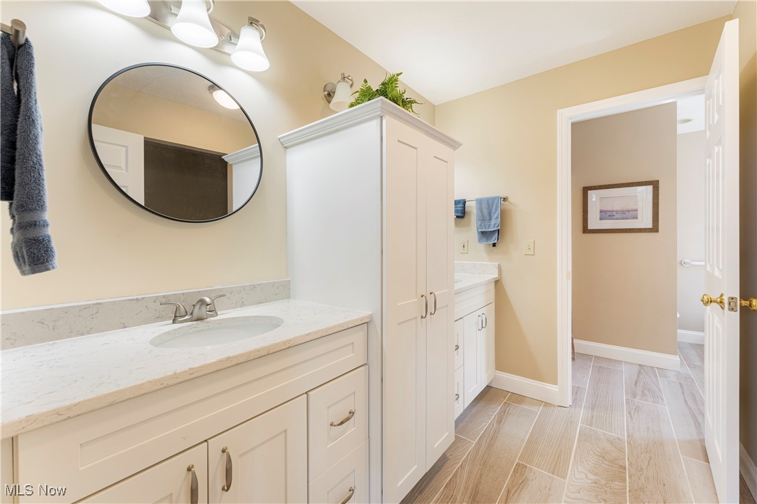 Willowdale Lake - Residential