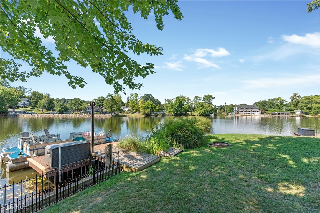 Willowdale Lake - Residential